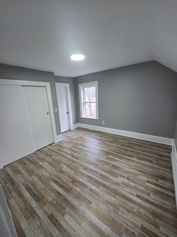 Building Photo - 754 Park St