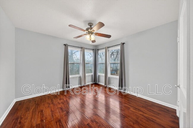 Building Photo - 408 Aviation Ave