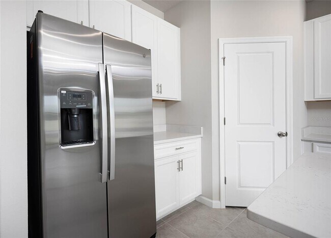 Building Photo - 16873 Castoro Dr