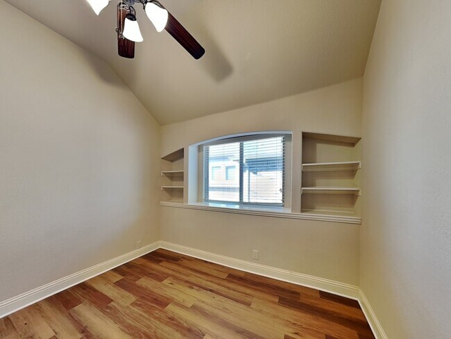 Building Photo - 1517 Yellowthroat Dr