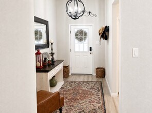 Building Photo - 7603 Euros Ln