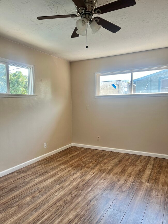 Building Photo - 5818 Pickering Ave