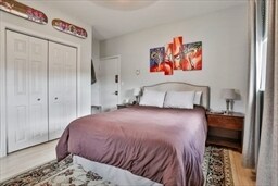 Building Photo - 14 W Water St