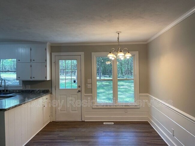 Building Photo - 1605 Owls Nest Rd