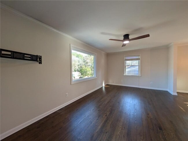 Building Photo - 1853 Boulderview Dr SE