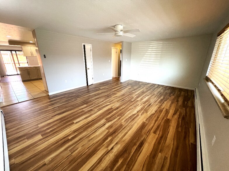 Building Photo - 1887 Independence St