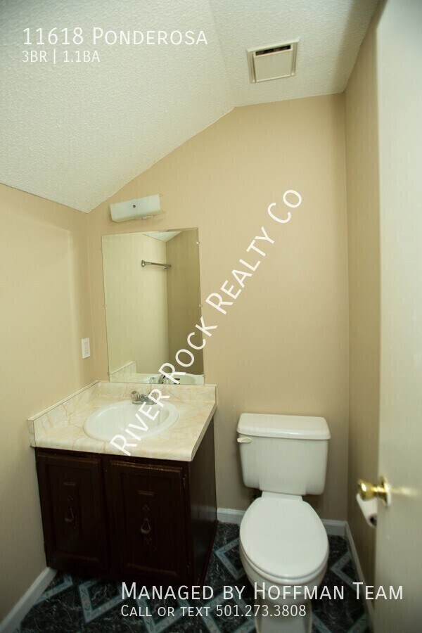 Building Photo - 11618 Ponderosa-