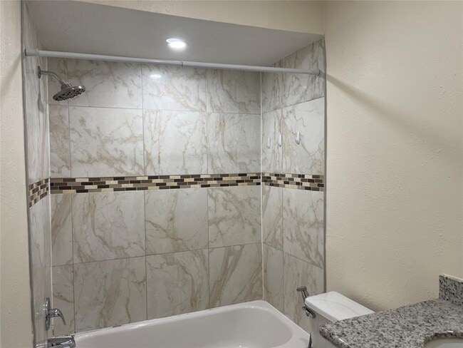 Building Photo - 16219 Delgado Dr