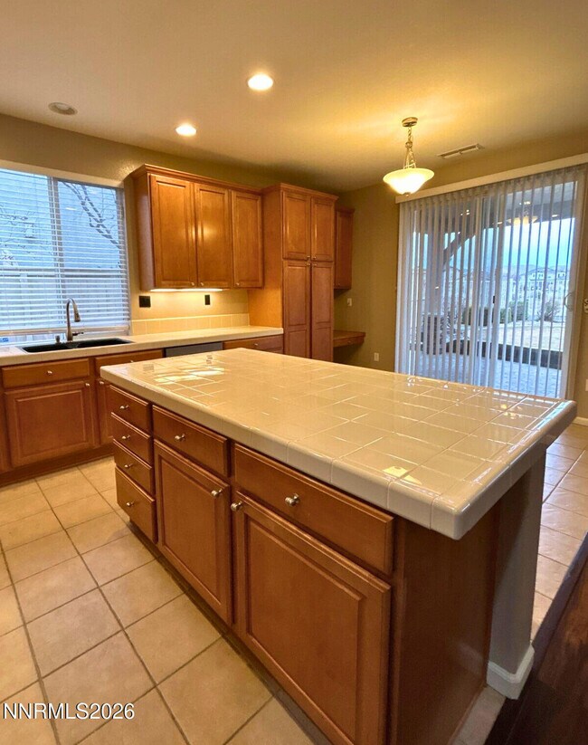 Building Photo - 10691 Fire Poppy Cir