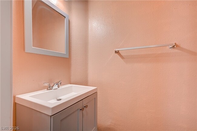 Building Photo - 9934 Star Lake Ave