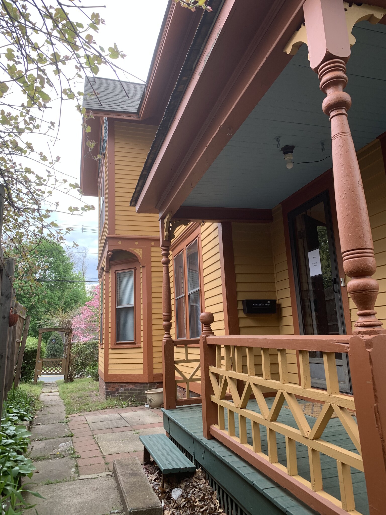 Building Photo - 136 Union St