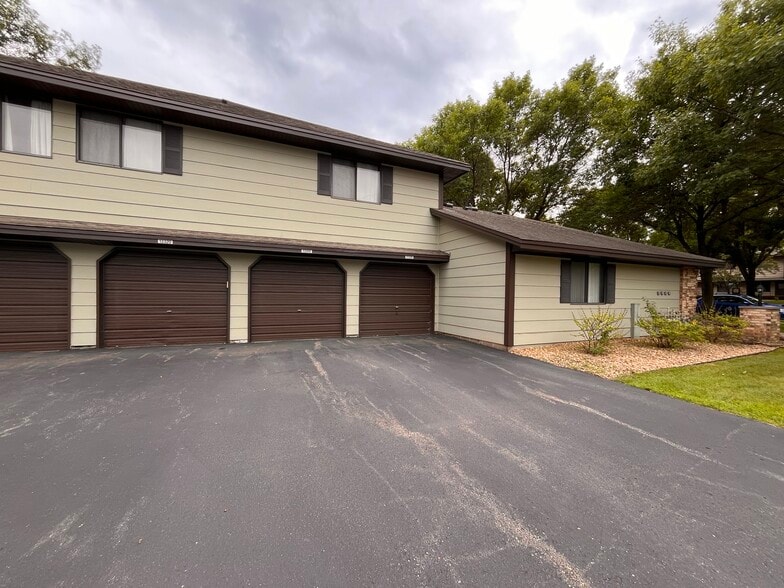 Building Photo - 13316 Zenith Ln