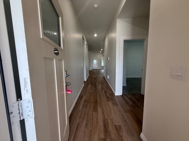 Building Photo - 9048 NW 149th Ter