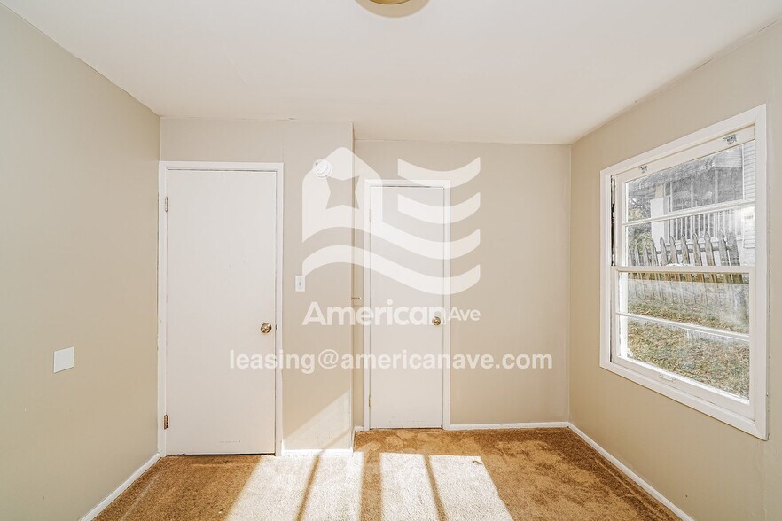 Building Photo - 1248 Forest St