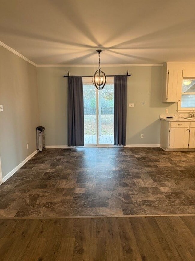 Building Photo - 3 Bed/2 Bath Home in Goldsboro