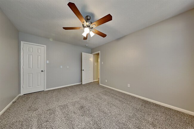 Building Photo - 3626 Shipman Ln