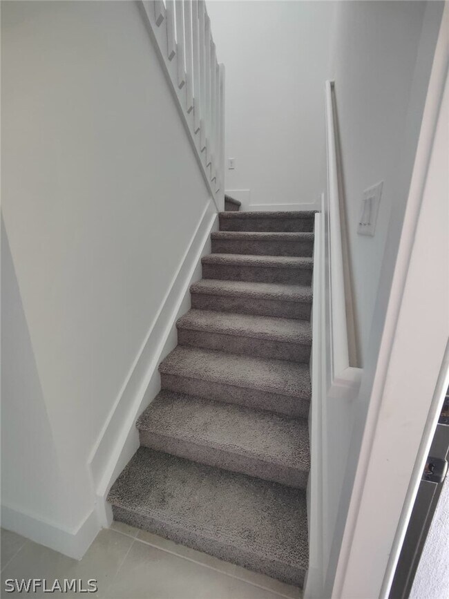 Building Photo - 5871 Cassidy Ln