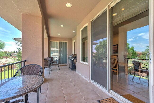 Building Photo - Stunning Luxury Home in Green Springs with...