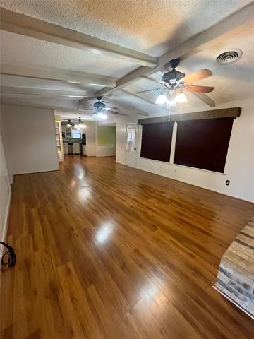 Building Photo - 3218 Santa Monica Dr