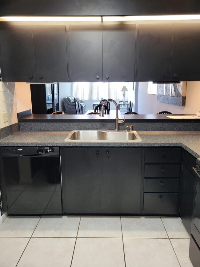 Building Photo - 3511 Village Blvd