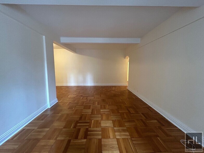 Building Photo - EAST 56 STREET