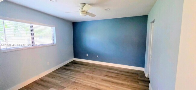 Building Photo - 3605 S Ocean Blvd