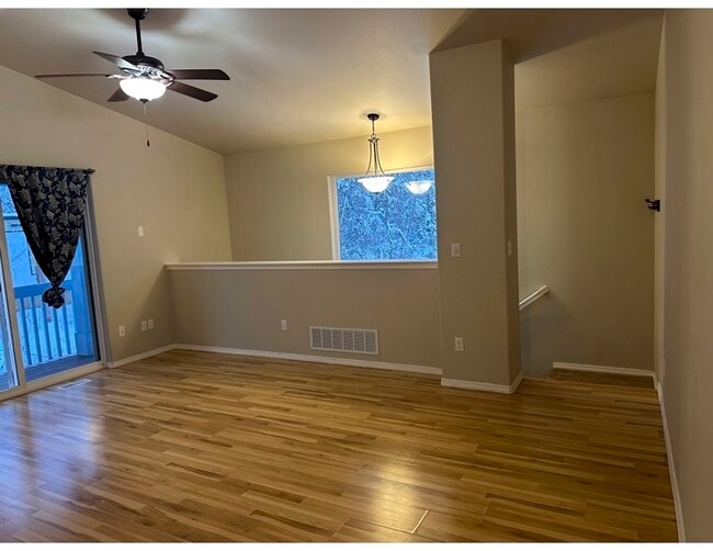 Building Photo - 12729 Spring Brook Dr