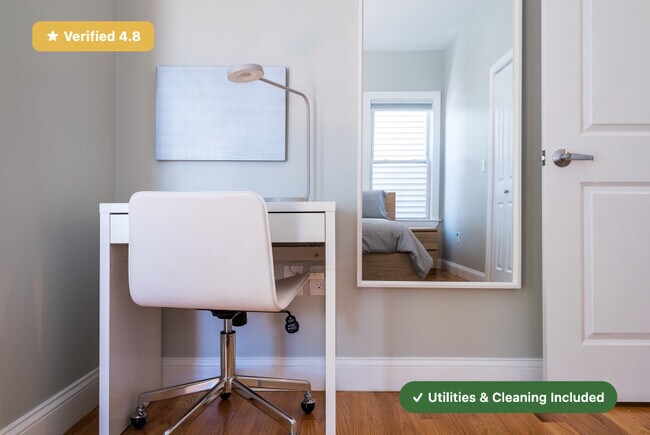 Building Photo - Furnished Private Bedroom in South Boston