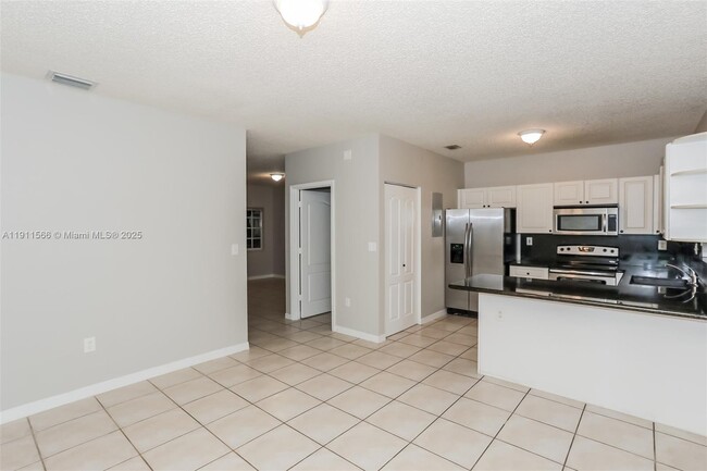 Building Photo - 12284 SW 148th Terrace