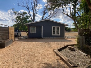 Building Photo - 147 N Kowald Ln