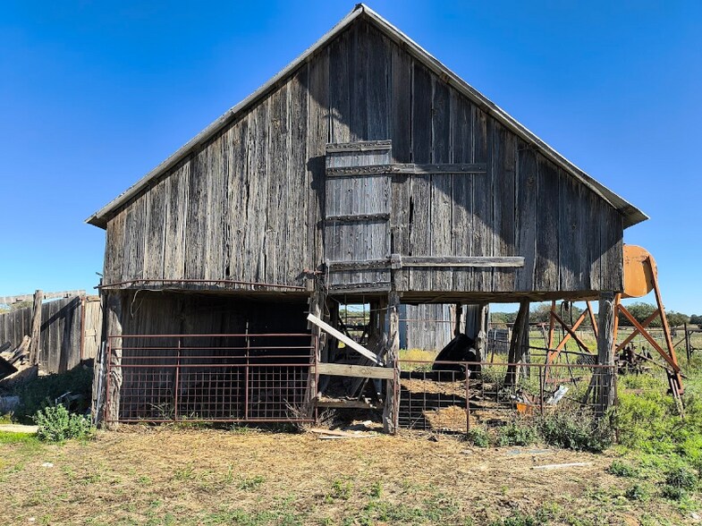Building Photo - 50 Co Rd 230
