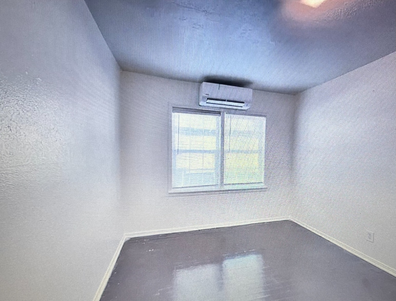 Building Photo - 2805 Carter St