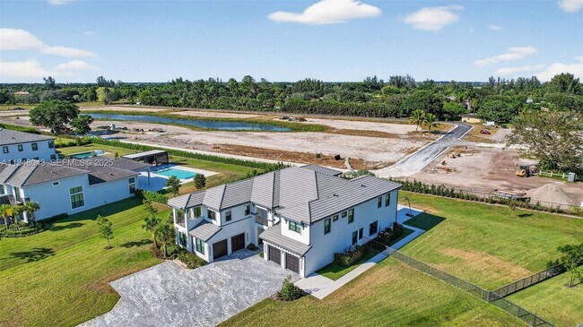 Building Photo - 14855 Millstone Ranches Dr