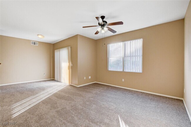 Building Photo - 6955 N Durango Dr