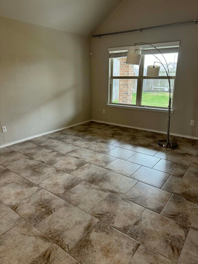 Building Photo - 23819 Naples Shore Dr