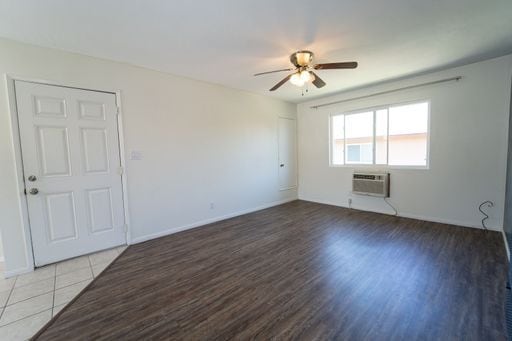 Building Photo - Lakeside Upstairs Two Weeks FREE 1 Bd / 1 ba w Laundry, Covered Parking, + Water/Trash Included
