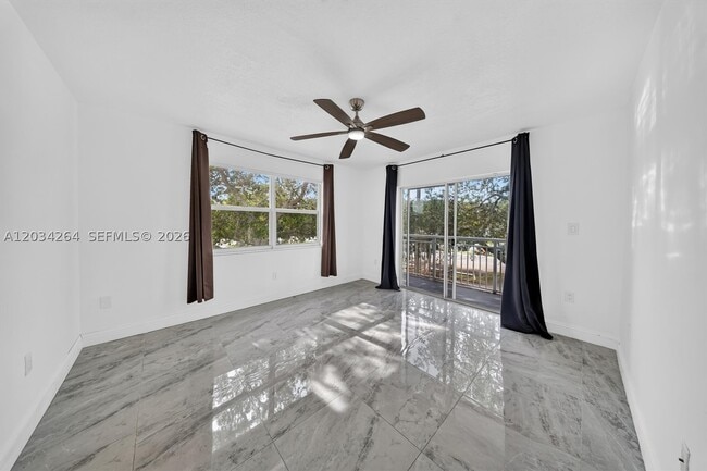 Building Photo - 8540 SW 212th St