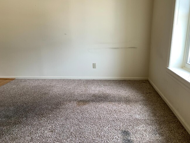 Building Photo - 226 W Michigan Ave