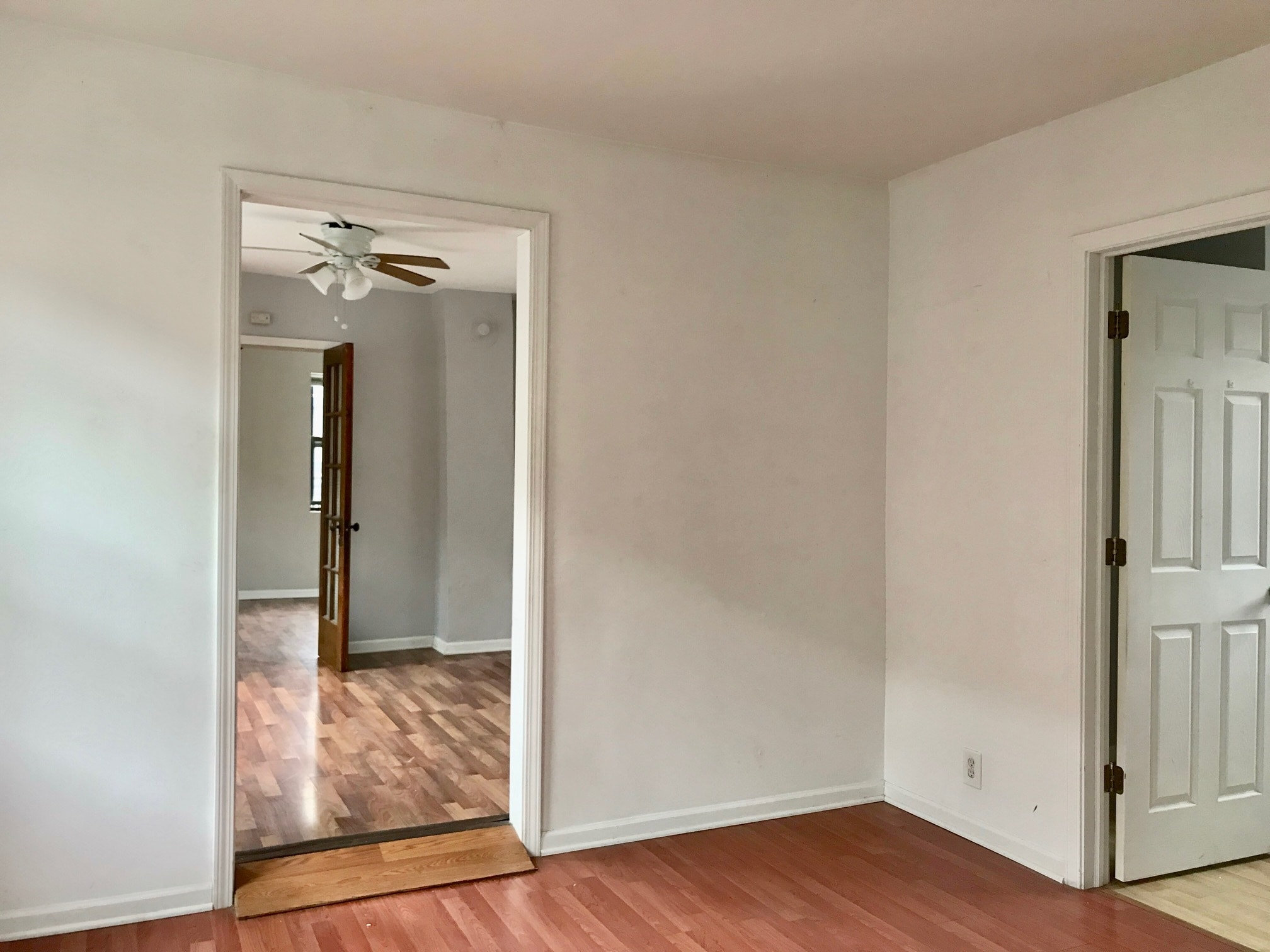 Building Photo - 1512 N Greenview Ave