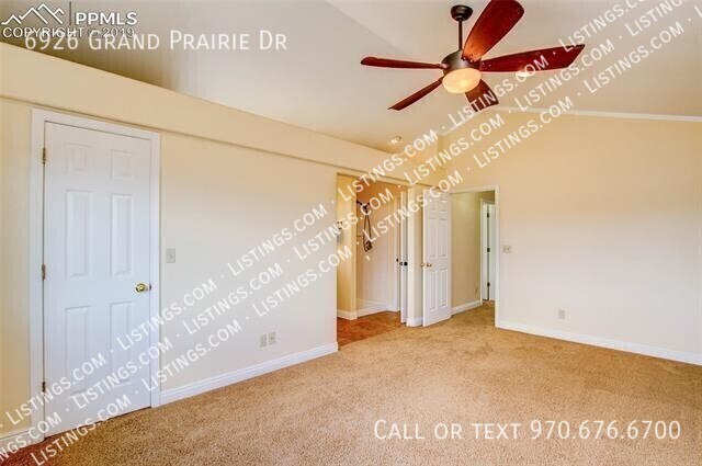 Building Photo - 6926 Grand Prairie Dr