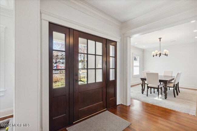 Building Photo - 102 Inlet Terrace