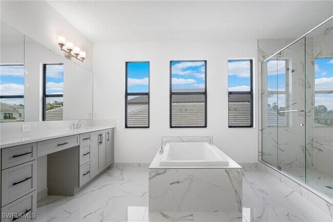 Building Photo - 12794 Woodbury Dr