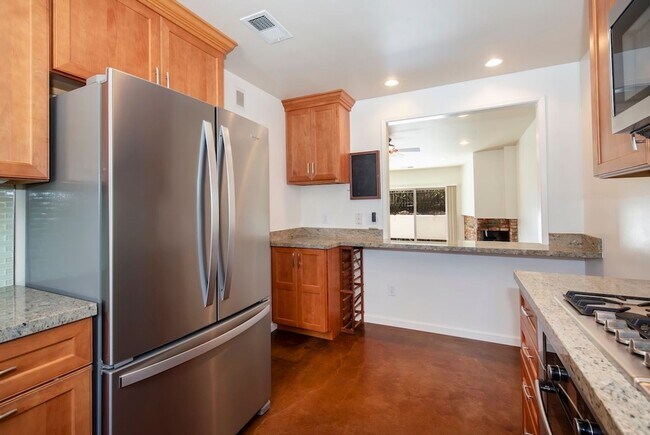 Building Photo - 772 Terni Ln