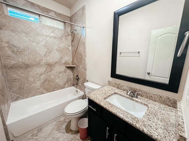 Building Photo - 17022 Kaitlyn Kerria Ct