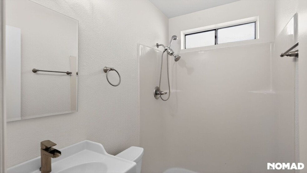 Building Photo - 1713 N Markdale