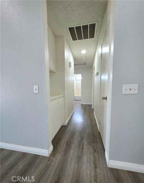 Building Photo - 13568 Live Oak St