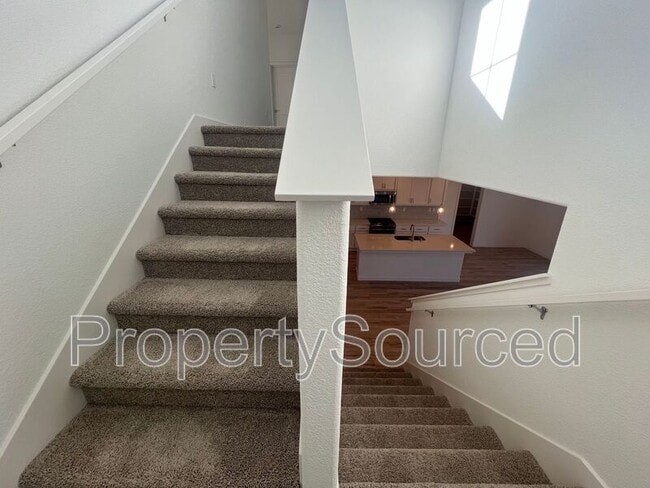 Building Photo - 1029 Pipit St