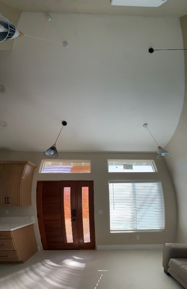 Building Photo - 11263 Rugh St