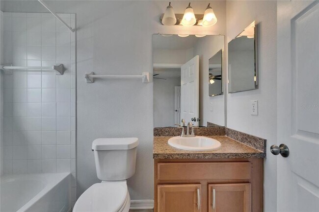 Building Photo - 8818 Red Beechwood Ct