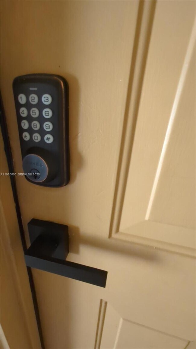 Building Photo - 4220 San Marino Blvd